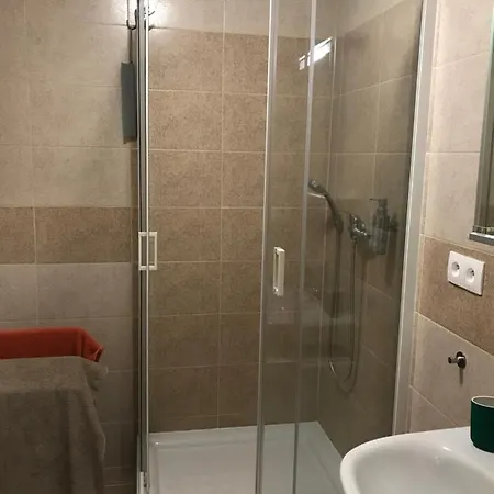 Foreta * Bratysława